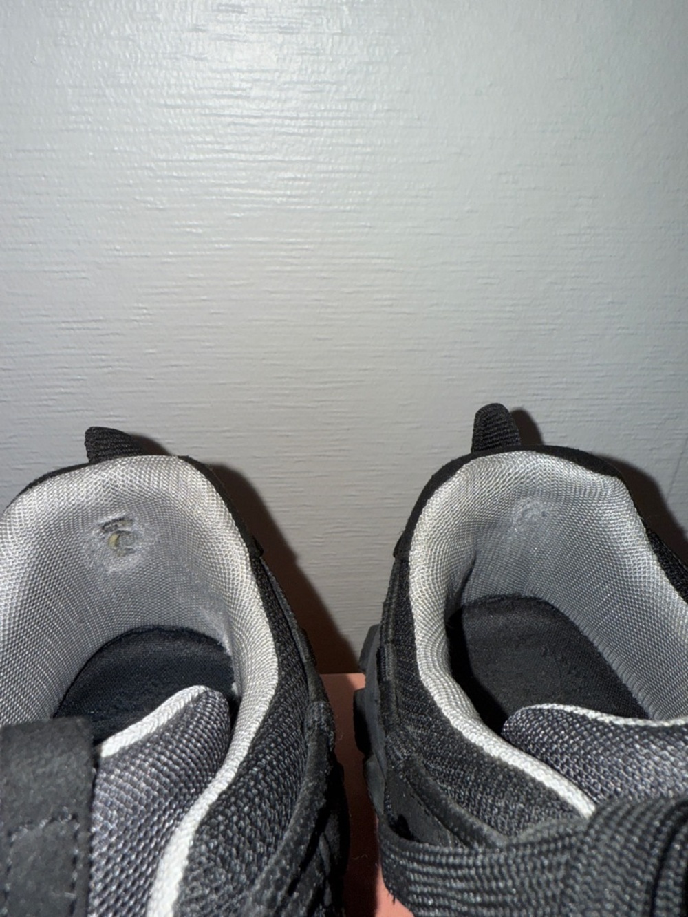 Acne Studios Bolzter Sneaker - Picture 5 of 8